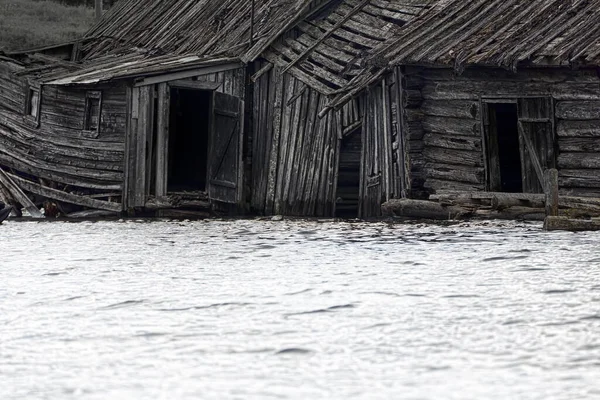 Casa Madera Abandonada Pueblo Casa Flotante Muy Original Lago Lago — Foto de Stock