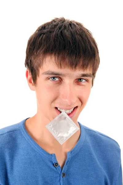 Prezervatif ile genç adam — Stok fotoğraf