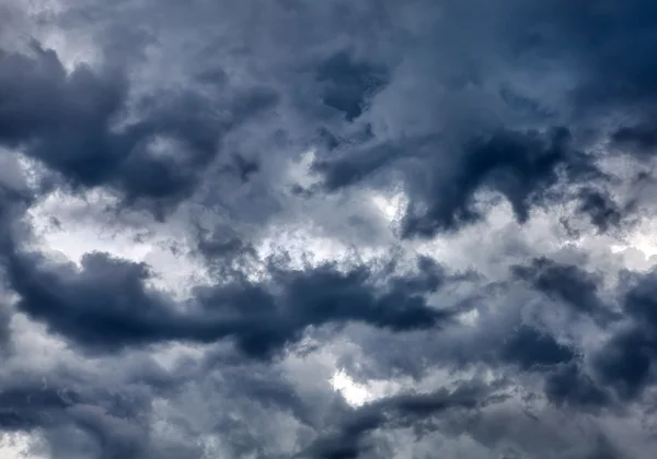 Nuvens dramáticas Fundo — Fotografia de Stock