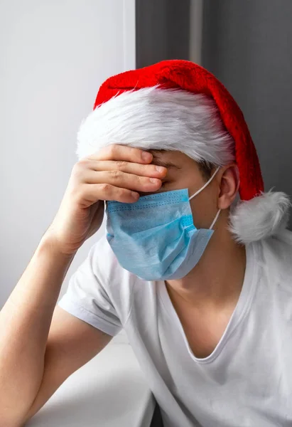 Sad Young Man Santa Hat Wall Closeup — Stock Photo, Image