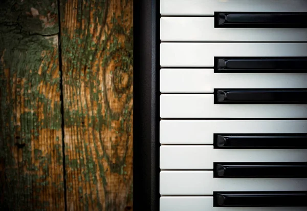 Clavier Pour Piano Sur Les Vieilles Planches Bois Fond Gros — Photo