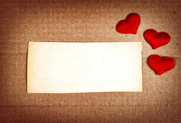 Vigneting Φωτογραφία Από Παλιό Λευκό Χαρτί Κόκκινες Καρδιές — Φωτογραφία Αρχείου