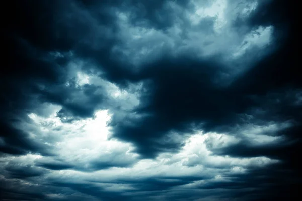 Nuvens Escuras Dramáticas Antes Tempestade Chuva — Fotografia de Stock