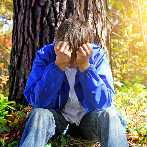 Sorrowful Teenager outdoor — Stock Photo, Image