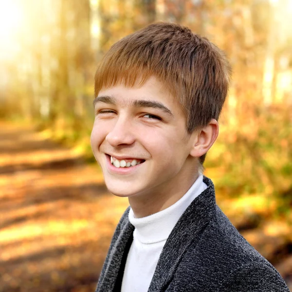 Teenager in the Autumn Park — Stock Photo, Image