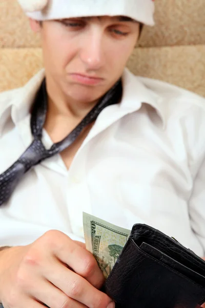 Teenager checks the Wallet — Stock Photo, Image