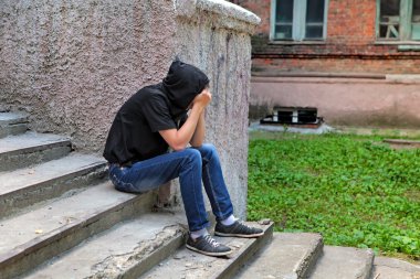 üzgün genç açık