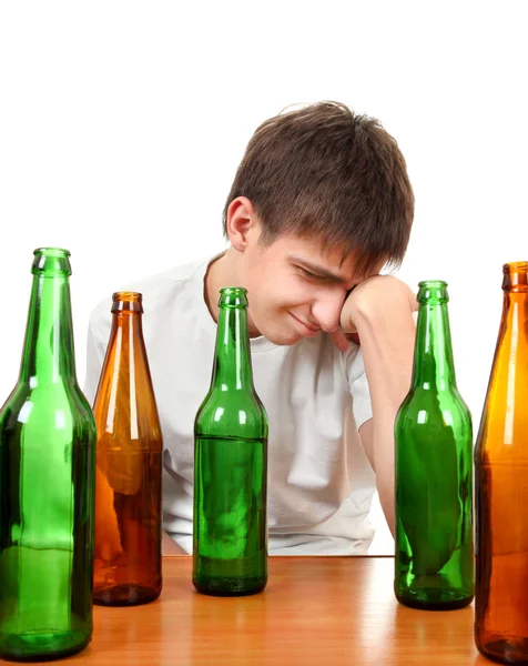 Adolescente en adicción al alcohol — Foto de Stock