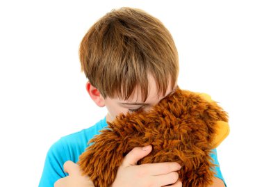 Üzgün çocuk peluş oyuncak