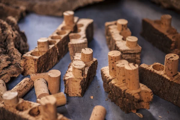 Cork wood and cork for wine — Stock Photo, Image