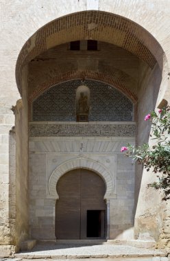 Alhambra kapı adalet