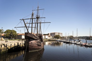 Onbeşinci yüzyıl Caravel kopyası 