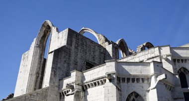 Carmo manastır kalıntıları