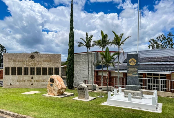 Blick Auf Das Kriegerdenkmal Lest Forget Der Ländlichen Stadt Kilcoy — Stockfoto