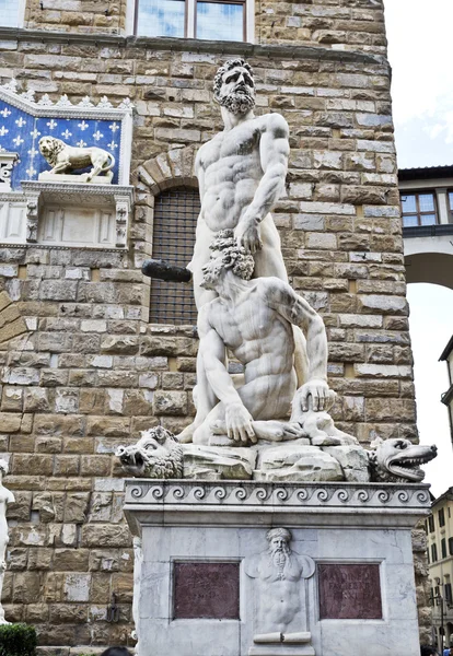 Estatua de Hércules y Caco — Foto de Stock