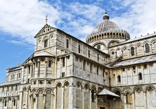 Pisa Cathedral yan görünüm — Stok fotoğraf