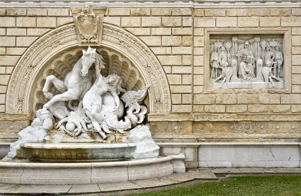 Fontaine de Bologne de Pincio — Photo