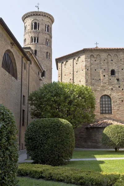 Duomo Campanile van Ravenna — Stockfoto