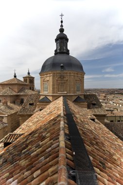 san Ildefonso Kilisesi