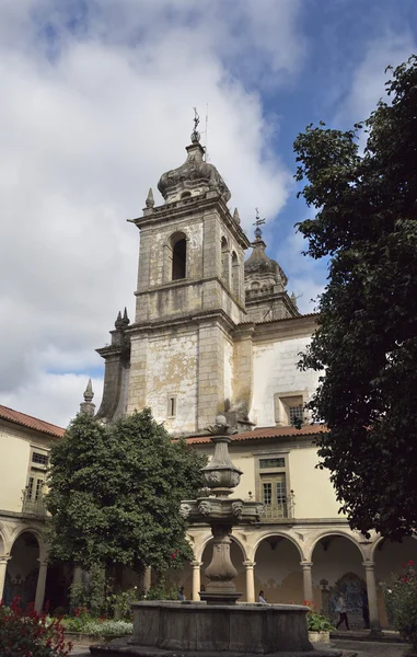 蒂邦伊斯修道院的圣马蒂纽杜 — 图库照片