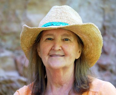 Olgun kadın güzelliğinin.