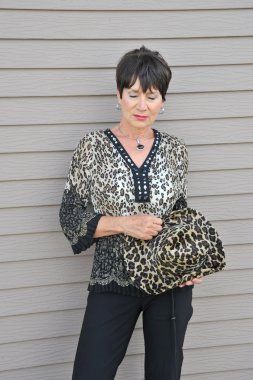 Olgun kadın güzelliğinin ifadeler.