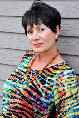 Olgun kadın güzelliğinin ifadeler.