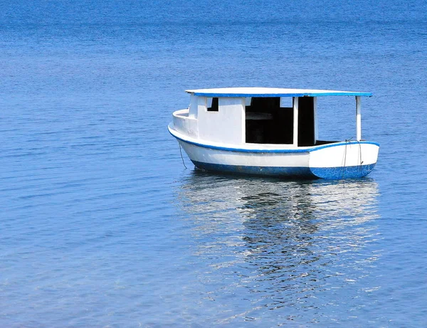 Caribe Barco Gira Atracado Agua Aire Libre — Foto de Stock