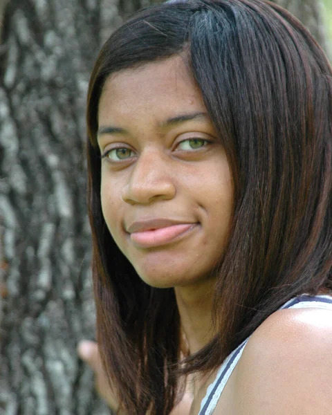 Africano Americano Feminino Beleza Sozinho Natureza Livre — Fotografia de Stock