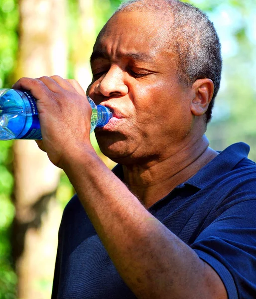 Afro-Amerikan erkek.