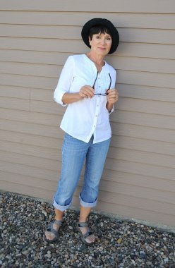 Olgun kadın güzelliğinin ifadeler.