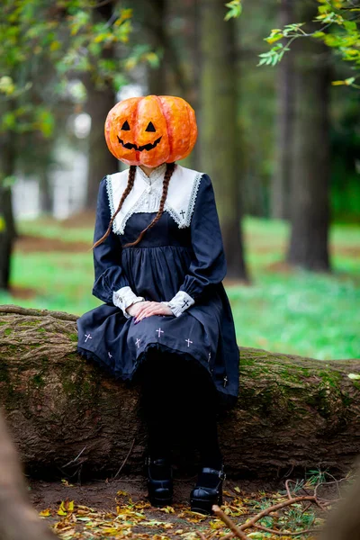 Девушка Костюме Хэллоуина — стоковое фото