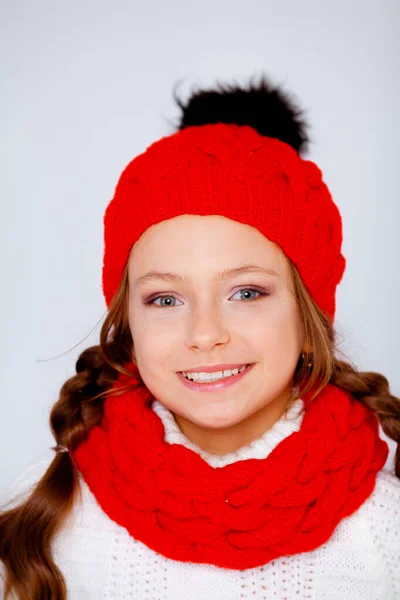 Gekleidet Warme Winterkleidung Mädchen — Stockfoto