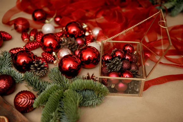 Elementos Decoração Natal Bolas Natal Vermelhas Close — Fotografia de Stock