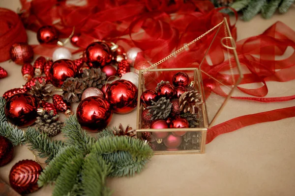 Elementos Decoração Natal Bolas Natal Vermelhas Close — Fotografia de Stock