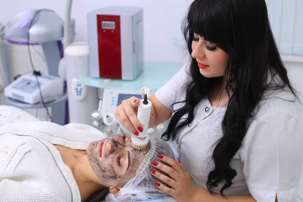 Cosmétologie Matériel Nettoyage Peau Avec Une Brosse — Photo