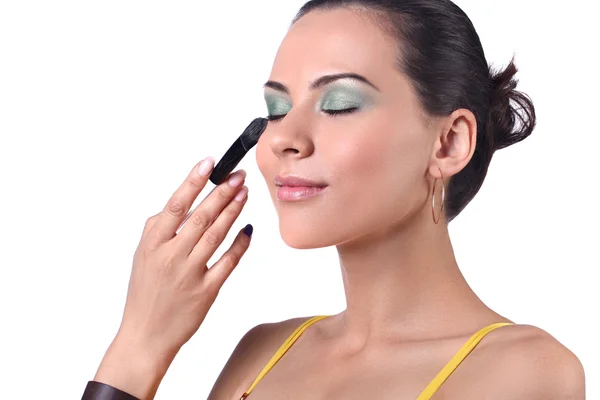 Applying make-up by make-up artist — Stock Photo, Image