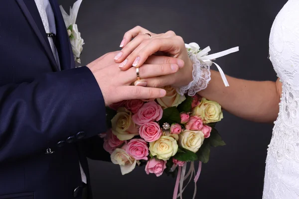 금 결혼 반지. — 스톡 사진