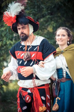 MOSCOW, RUSSIA - 23 Haziran 2013: Kolomenskoye parkında gösterilen büyük uluslararası tarihi yeniden inşa 