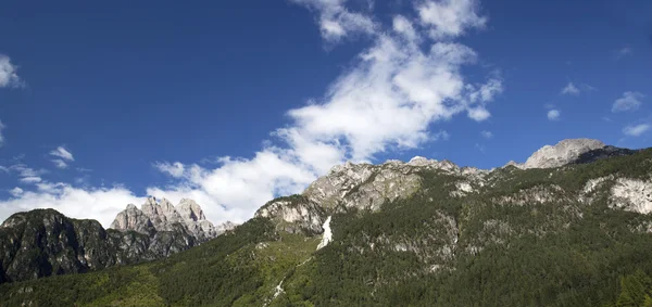 Mountain landscape — Stock Photo, Image