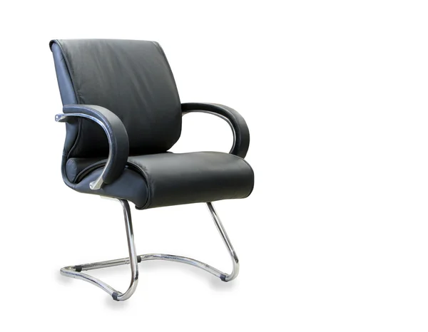 Modern kontorsstol från svart läder isolerade över vita — Stockfoto