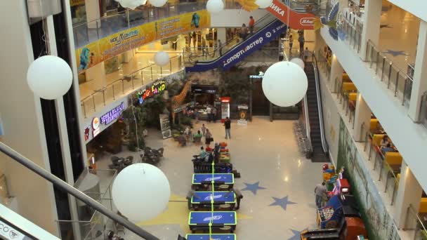 Volgograd Rusya Federasyonu Eylül 2015 Modern Alışveriş Merkezi Komsomall — Stok video