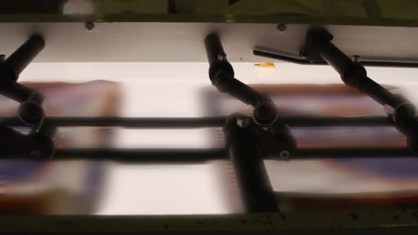 Печатная машина в работе — стоковое видео
