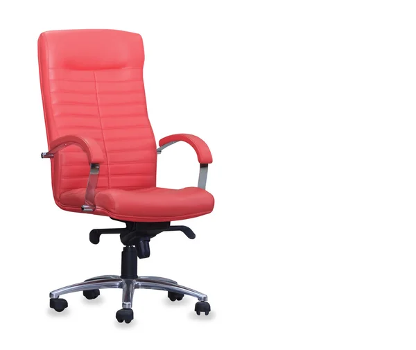 现代办公椅用的是红色皮革.被隔离了 — 图库照片