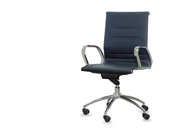 Modern irodai szék, fekete bőrből. elszigetelt — Stock Fotó