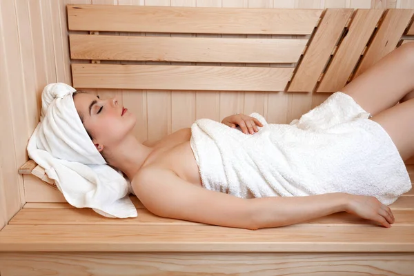 Pretty Woman Relaxing Sauna — Stock Photo, Image