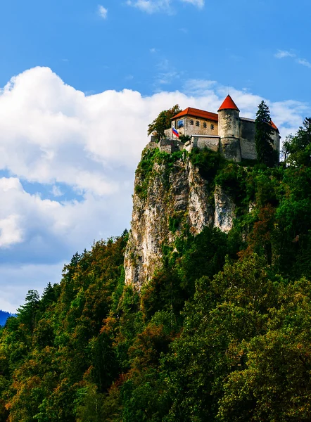 Castelo velho no lago Bled, Eslovênia — Fotografia de Stock
