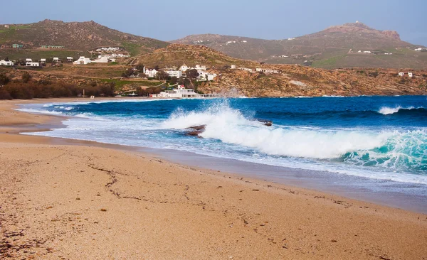 Plaży Kalafatis bay na wyspie mykonos. Grecja. Zdjęcie Stockowe