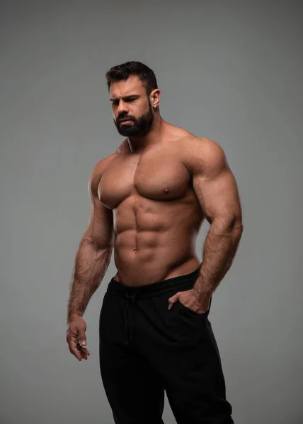 Stüdyoda Fitness Erkek Modeli — Stok fotoğraf