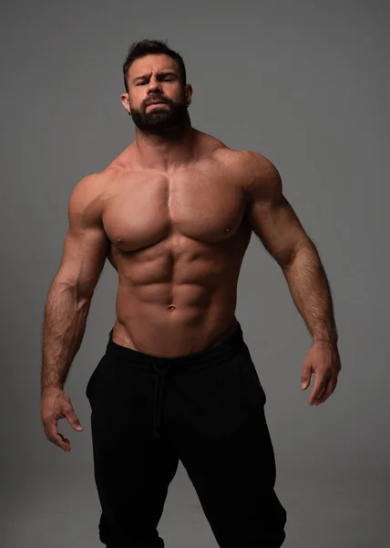 Fitness Modelo Masculino Estúdio — Fotografia de Stock